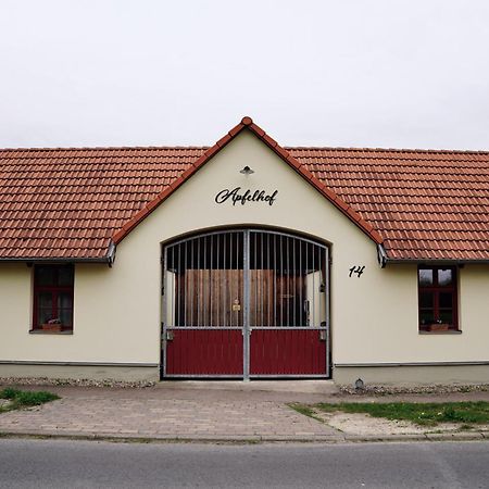 Apfelhof Biesenbrow Apartment Exterior photo